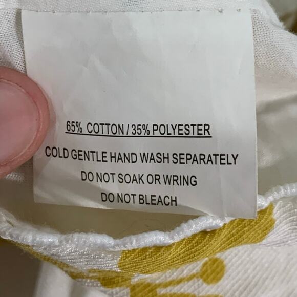 Saints + Secrets M Mustard Yellow Floral Crop Top Puff Sleeves Travel Tropical - Picture 8 of 8